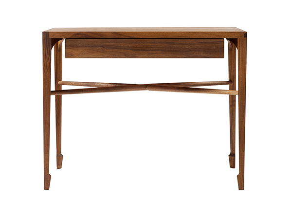 Detail of Kurtz’s Quarter Round side table in black walnut, 2010. HEDGE GALLERY