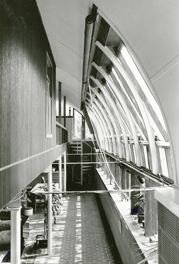 Chareau repurposed a Quonset hut—a prefabricated metal structure used by the military—and a salvaged industrial greenhouse window for his 1947 design for a home and studio for artist Robert Motherwell. | COURTESY BARNEY ROSSET ESTATE