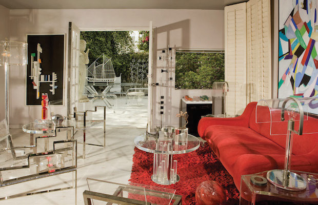 Clear & Present Design - Modern Magazine