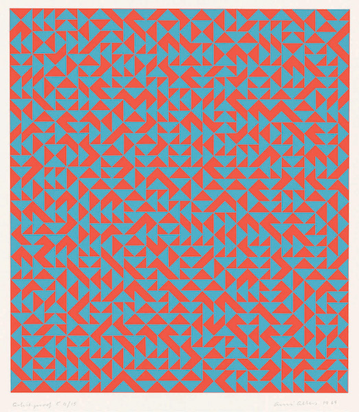 Triadic C, screenprint by Anni Albers, 1969. YALE UNIVERSITY ART GALLERY, HENRY S. F. COOPER, JR., B.A. 1956, CONTEMPORARY PRINT FUND © 2016 JOSEF AND ANNI ALBERS FOUNDATION/ARTISTS RIGHTS SOCIETY (ARS), NEW YORK